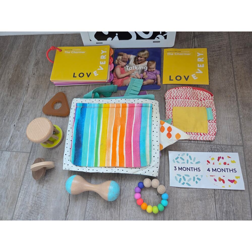 Lovevery The Charmer Play Kit (3-4 Months) - Montessori Baby Toys Set - Picture 2 of 6
